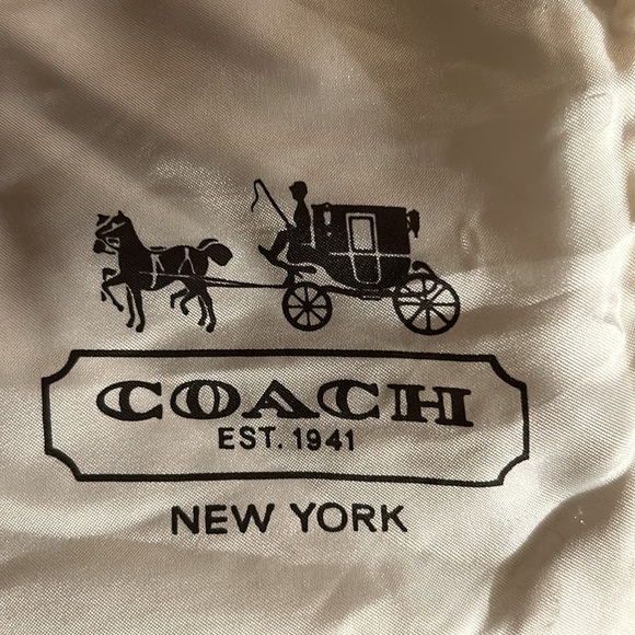 Coach Signature Logo Scribble Print Wristlet Wallet Gold Leather nwt - Picture 14 of 15